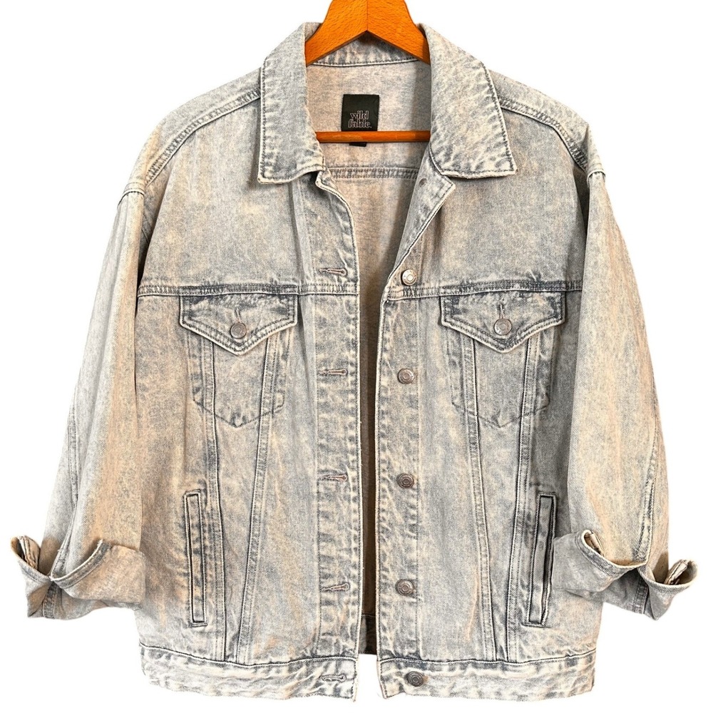 Wild Fable Womens Denim Trucker Jean Jacket Light Acid Wash Oversized Cotton S